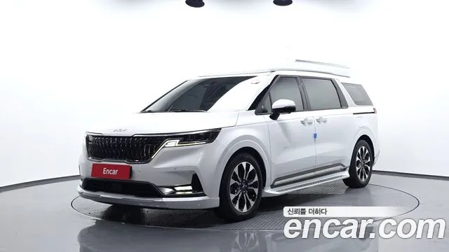 Kia Carnival 4 Gasoline 9 Signature
