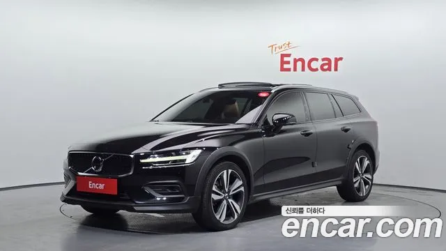 Volvo V60 2 B5 AWD