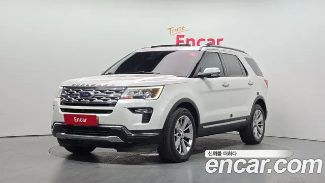 Ford Explorer 2.3 Limited 4WD 5