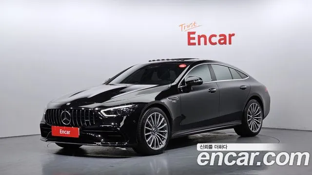Mercedes-Benz AMG GT 4 43 4MATIC+