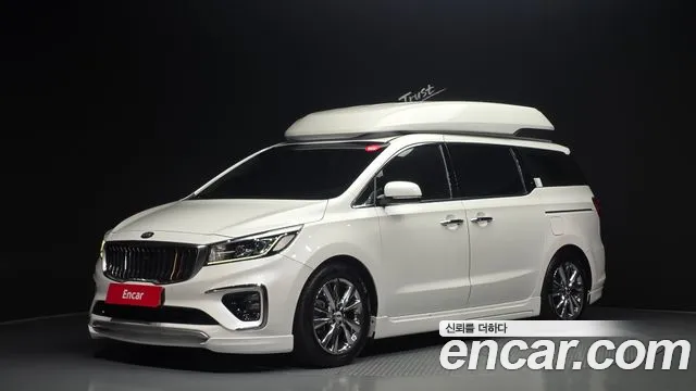 Kia The New Carnival 9 Prestige