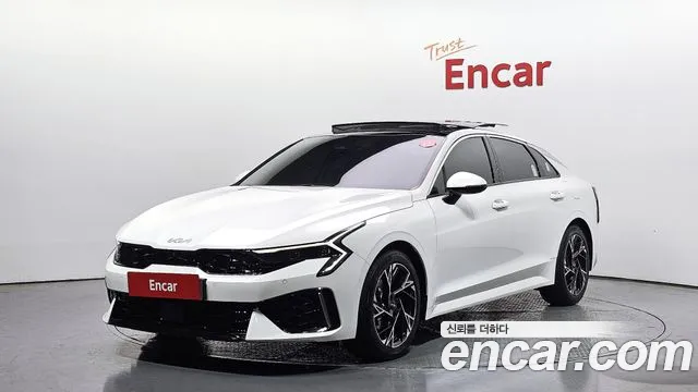 Kia The New K5 3 2.0 LPi Signature