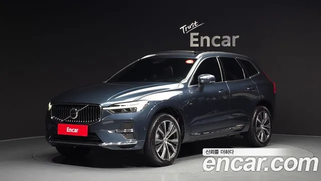 Volvo XC60 2 T8