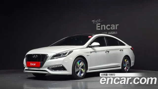 Hyundai LF Sonata Hybrid 2.0 HEV Exclusive