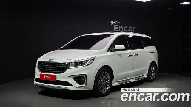 Kia The New Carnival 9 Noblesse