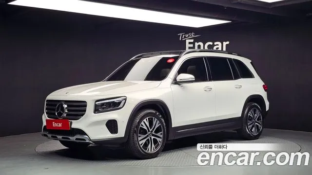 Mercedes-Benz GLB- X247 GLB200 d
