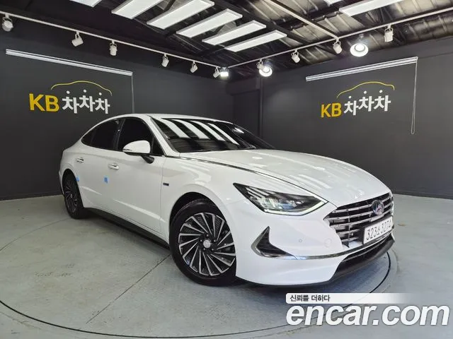 Hyundai Sonata Hybrid (DN8) Premium