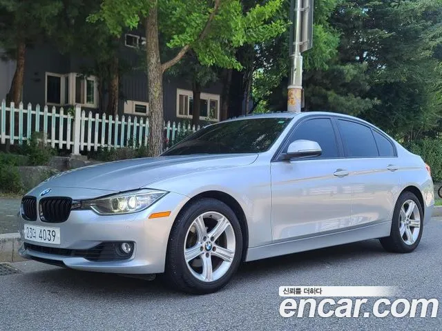 BMW 3 (F30) 320i