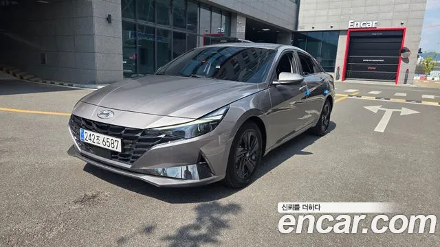 Hyundai Avante (CN7) 1.6 Inspiration