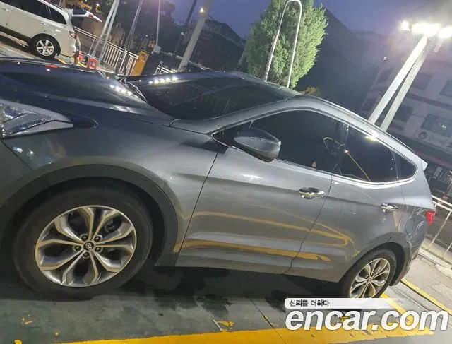 Hyundai Santa Fe DM Diesel(e-VGT) 2.0 2WD Premium