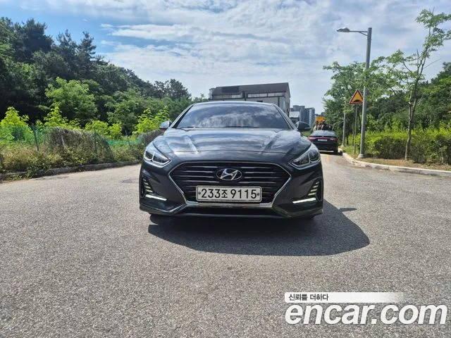 Hyundai Sonata 2.0