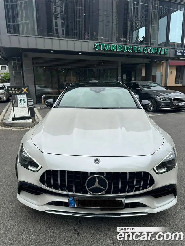 Mercedes-Benz AMG GT 4 43 4MATIC+
