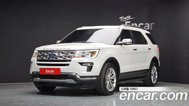 Ford Explorer 2.3 Limited 4WD 5