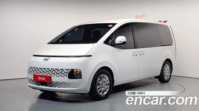Hyundai Staria 11