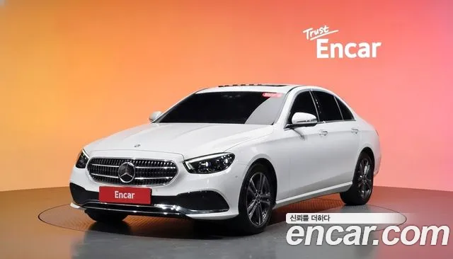 Mercedes-Benz E- W213 E350 4MATIC