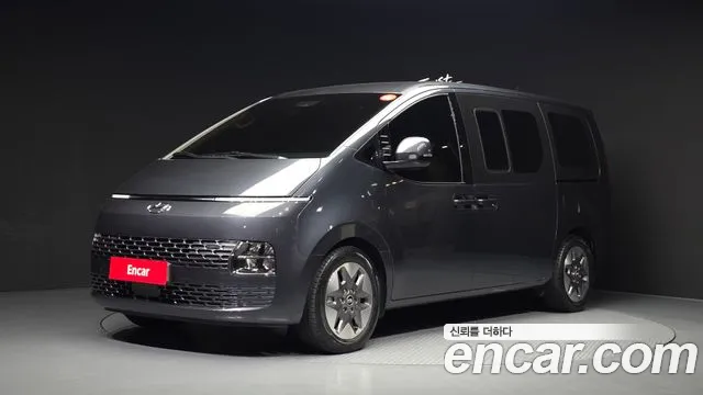 Hyundai Staria 11