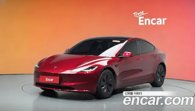 Tesla 3 AWD