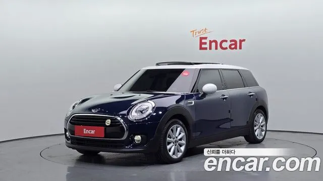 MINI Cooper Clubman Base 2
