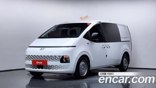 Hyundai Staria 5