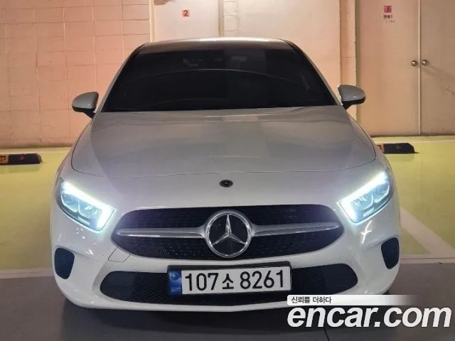 Mercedes-Benz A- W177 A200d