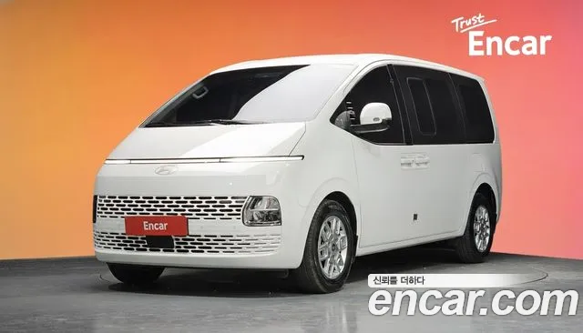 Hyundai Staria 5
