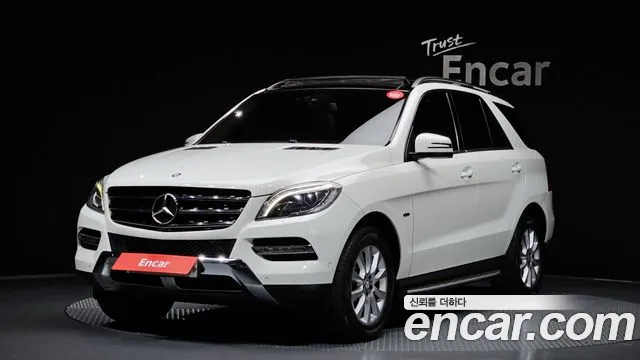 Mercedes-Benz M- W166 ML250 4MATIC