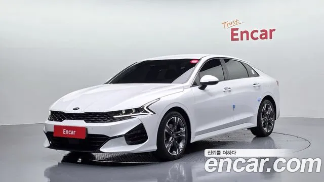 Kia K5 III 1.6 Turbo Signature