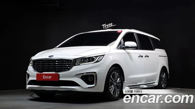 Kia The New Carnival 9