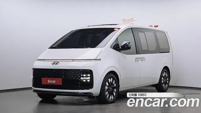 Hyundai Staria 4WD 9 Inspiration