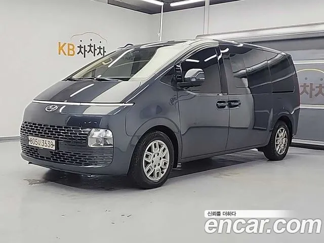 Hyundai Staria 3