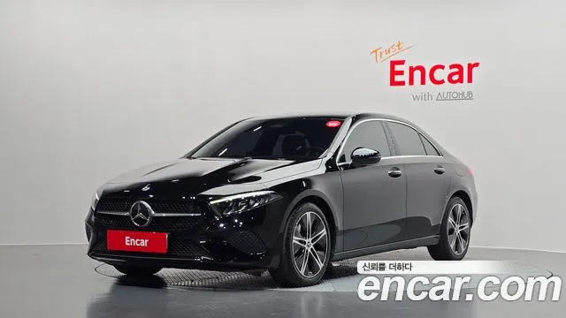Mercedes-Benz A- W177 A220