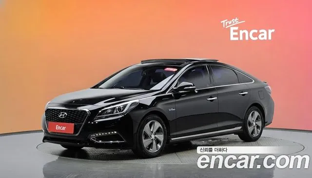 Hyundai LF Sonata Hybrid 2.0 HEV Premium