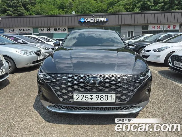 Hyundai The New Grandeur IG 2.5