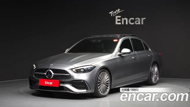 Mercedes-Benz C- W206 C300 4MATIC AMG Line