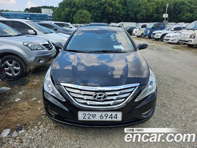 Hyundai YF Sonata LPI
