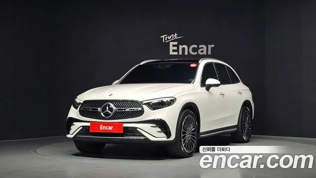 Mercedes-Benz GLC- X254 GLC300 4MATIC AMG Line