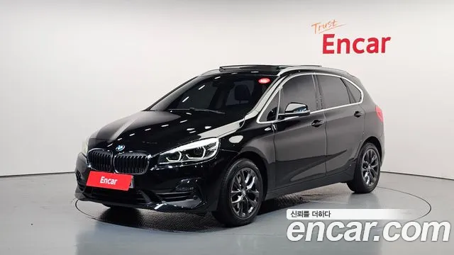 BMW 2 (F45)
