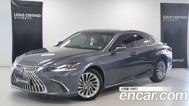 Lexus ES300h 7