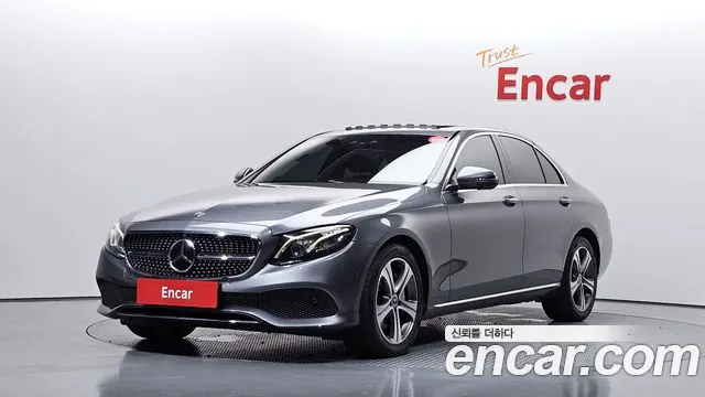 Mercedes-Benz E- W213 E300 4MATIC