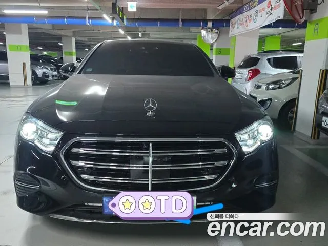 Mercedes-Benz E- W214 E300 4MATIC Exclusive