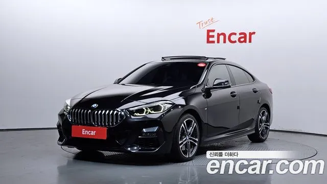 BMW 2 (F44) 220i M