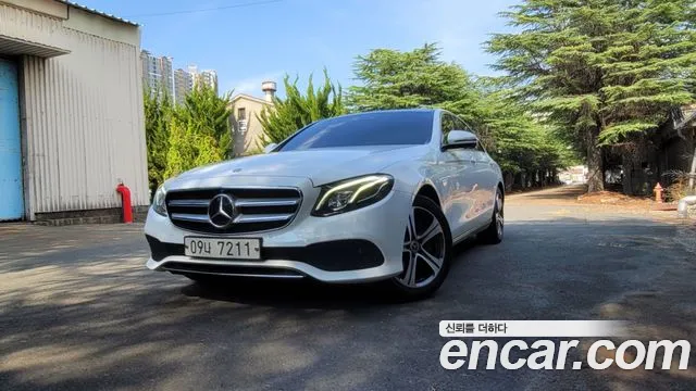 Mercedes-Benz E- W213 E300 4MATIC