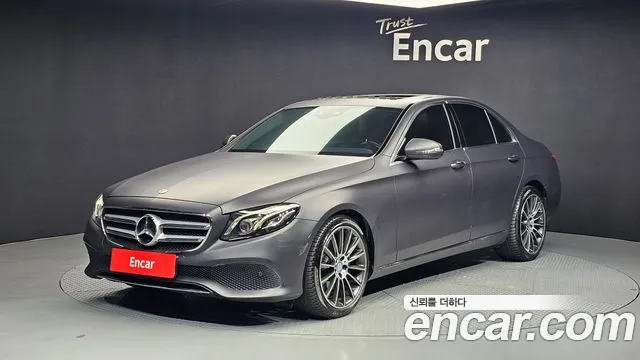 Mercedes-Benz E- W213 E220d