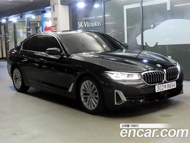 BMW 5 (G30) 520i