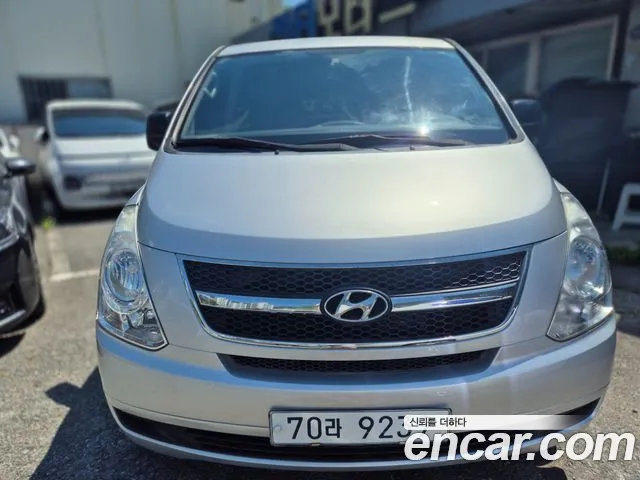 Hyundai Grand Starex 12 CVX
