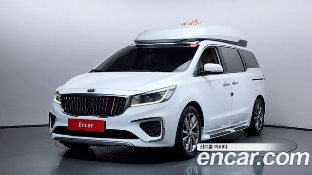 Kia The New Carnival 9 Prestige