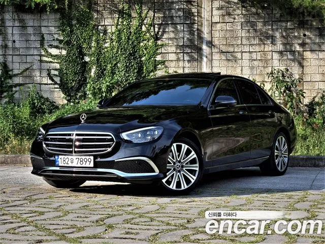 Mercedes-Benz E- W213 E220d 4MATIC Exclusive
