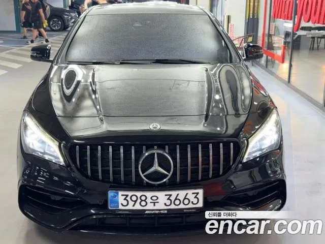 Mercedes-Benz CLA- C117 CLA45 AMG 4MATIC