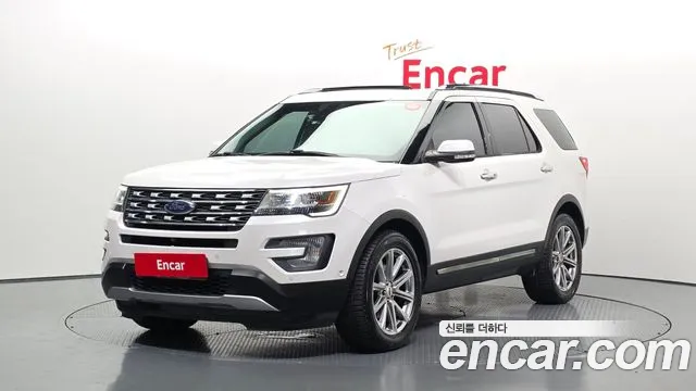 Ford Explorer 2.3 Limited 4WD 5