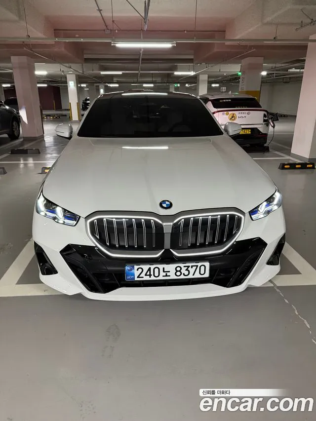 BMW 5 (G60) 520i M